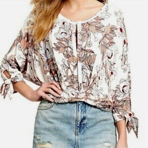 Free People Keepin' On Floral Top Long Sleeve Bold Print Blouse Small White